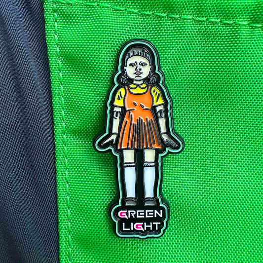 Green Light Girl Disc Golf Pin®